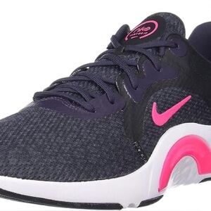 Nike Renew In-Season TR 11 Black Pink Women’s Running Shoes Sz 6 NWT DA1349-001